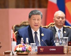 习近平出席金砖国家领导人第十八次